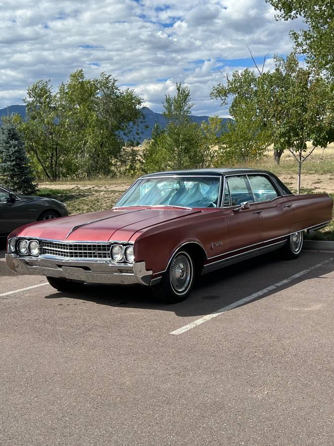 Oldsmobile-98-1966-red