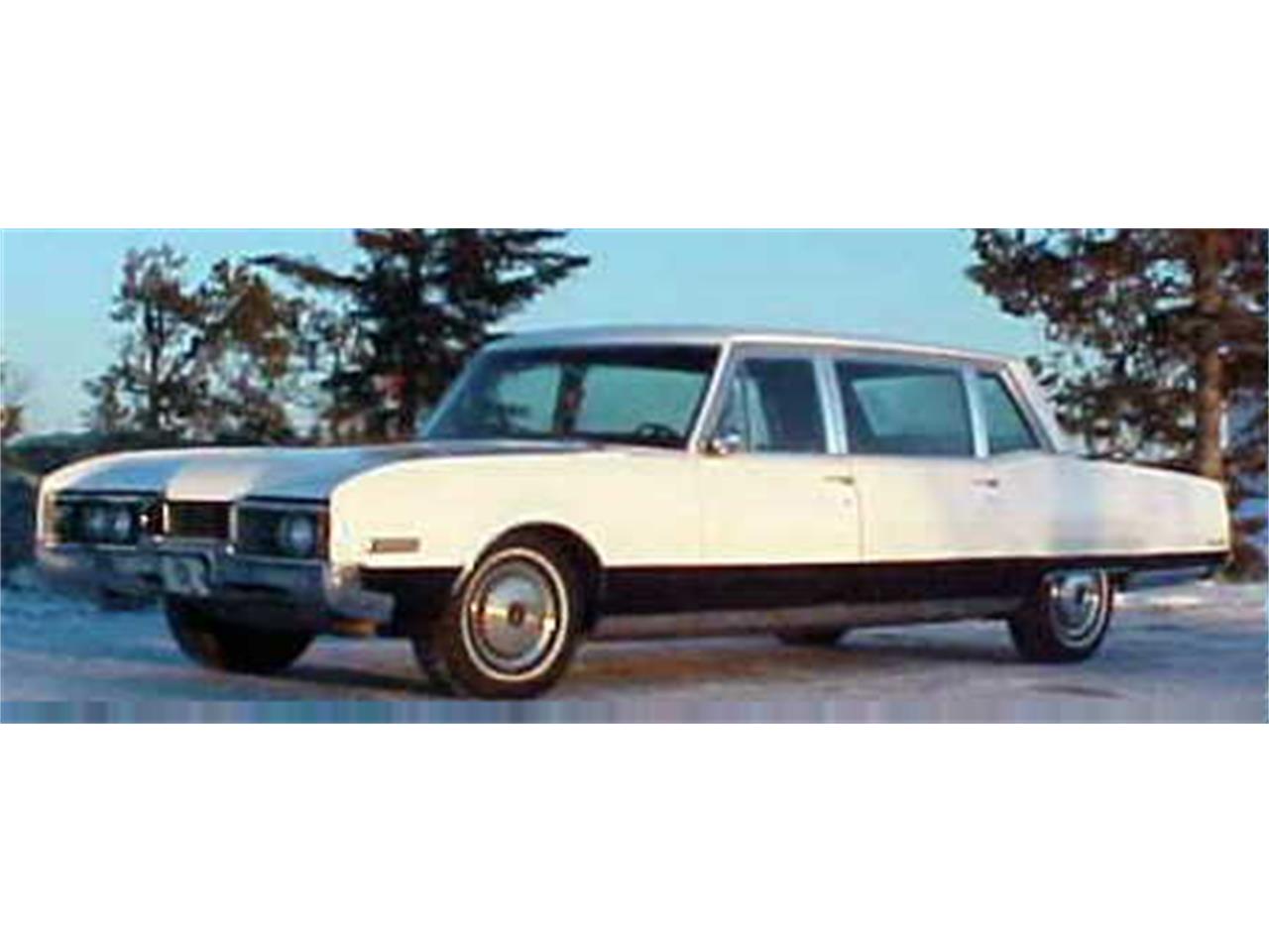 Oldsmobile-98-1967-White-Navy-10