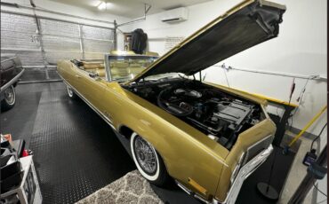 Oldsmobile-98-1970-Gold-Gold-5
