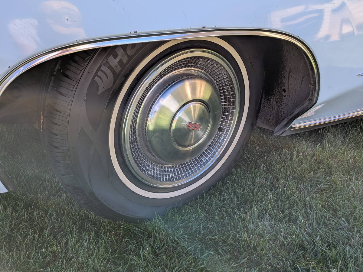Oldsmobile-98-1970-blue-10