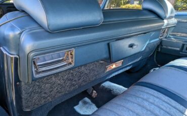 Oldsmobile-98-1970-blue-17
