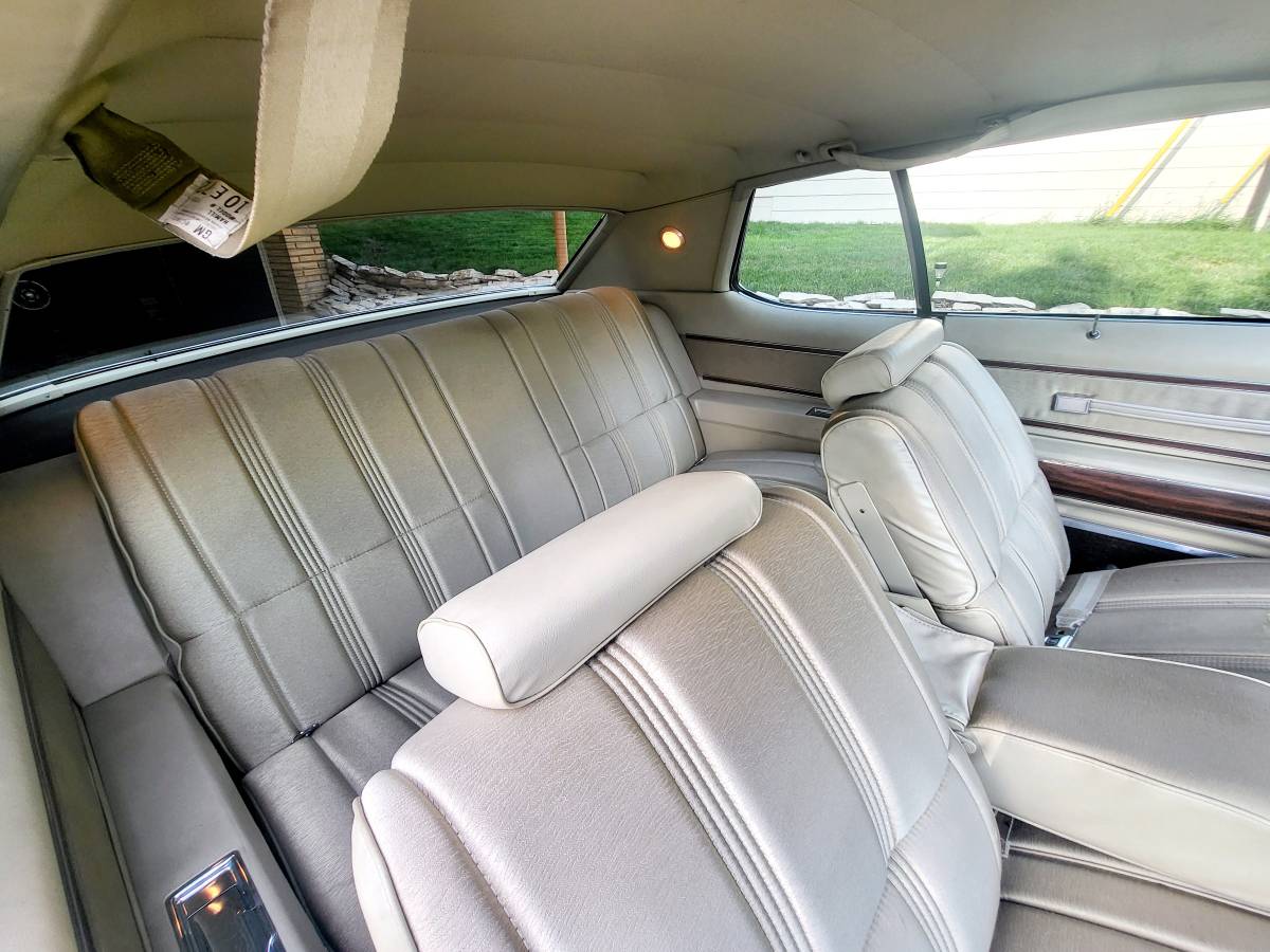 Oldsmobile-98-1972-9