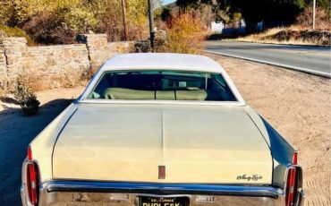 Oldsmobile-98-1972-yellow-13