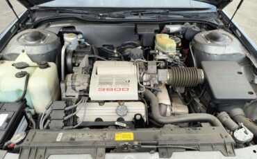 Oldsmobile-98-1989-Sedan-13