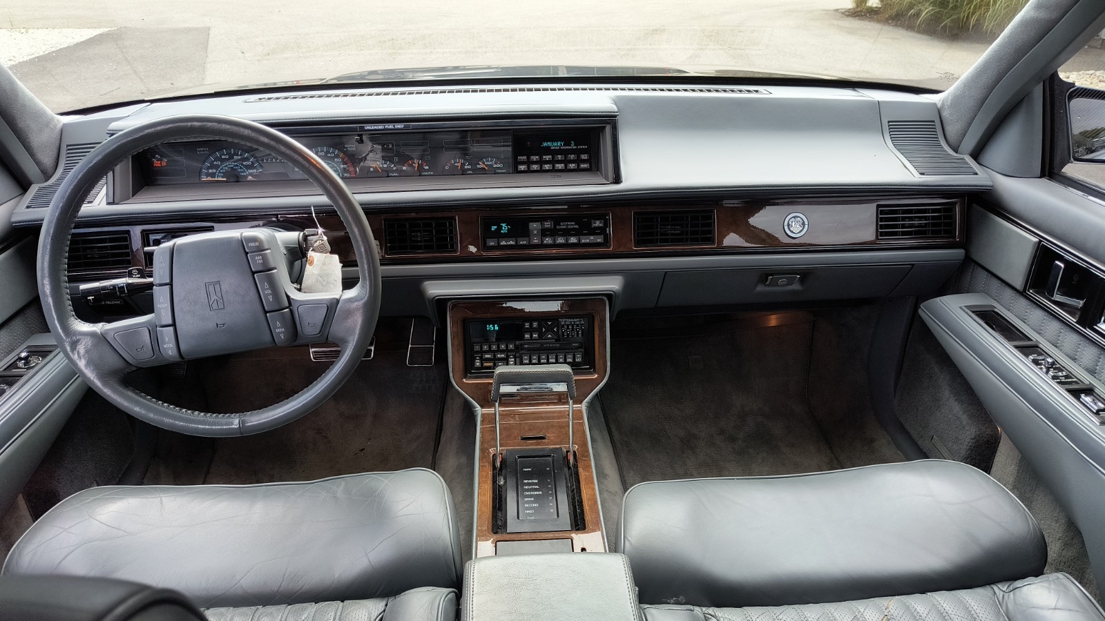 Oldsmobile-98-1989-Sedan-19