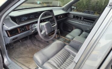 Oldsmobile-98-1989-Sedan-7