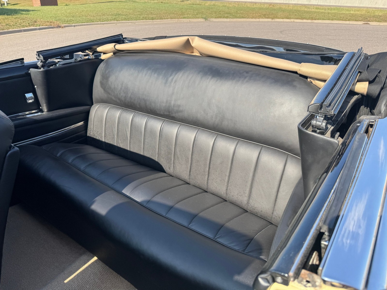 Oldsmobile-98-Deluxe-Convertible-1951-Convertible-12