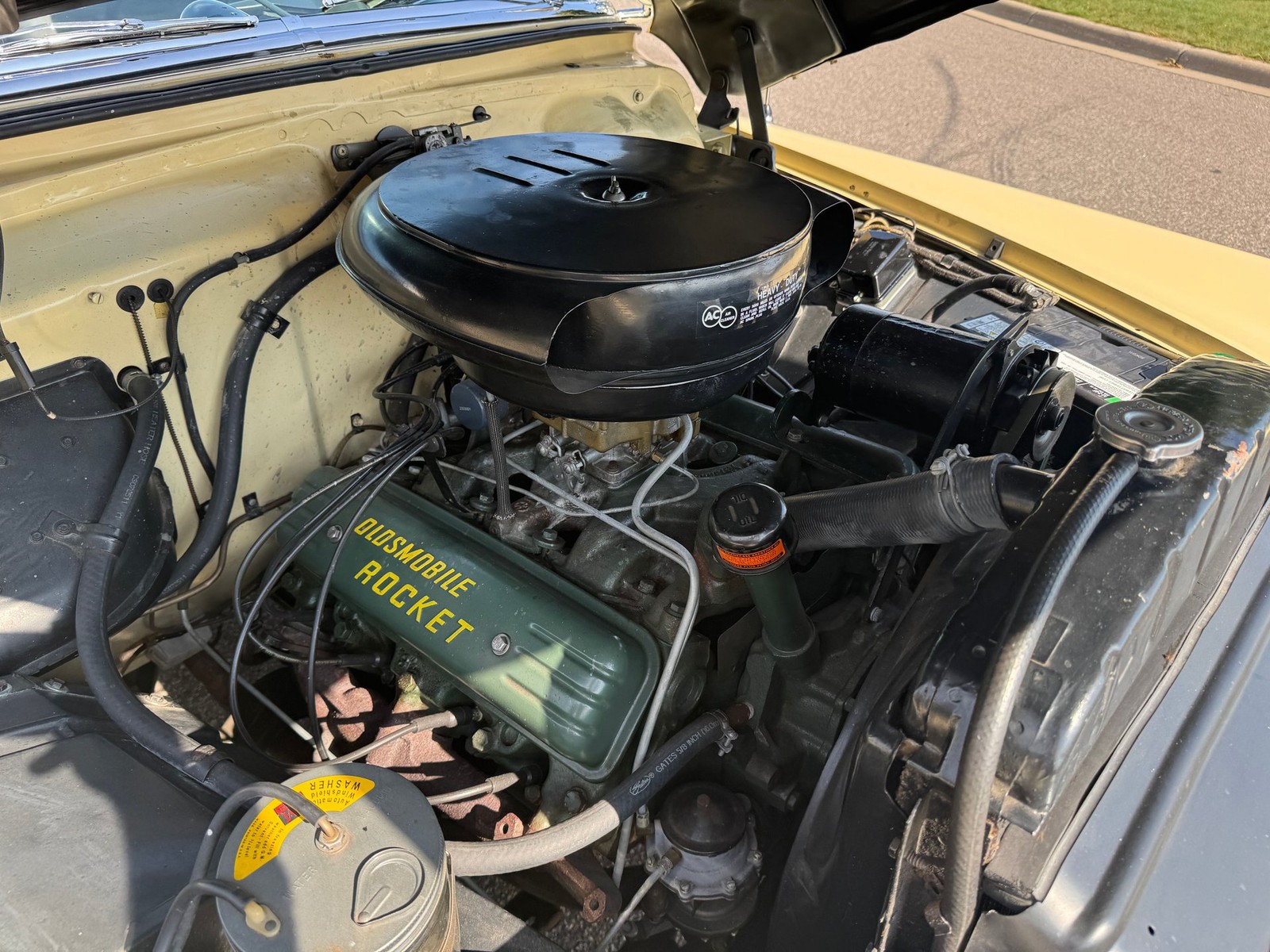 Oldsmobile-98-Deluxe-Convertible-1951-Convertible-15