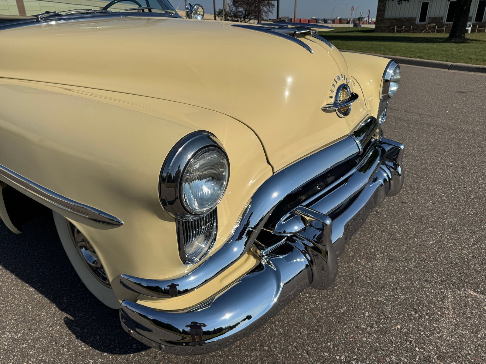 Oldsmobile-98-Deluxe-Convertible-1951-Convertible-24