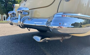 Oldsmobile-98-Deluxe-Convertible-1951-Convertible-25