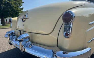 Oldsmobile-98-Deluxe-Convertible-1951-Convertible-26