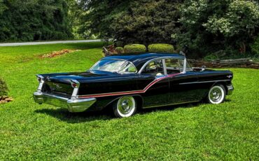 Oldsmobile-98-j-2-1957-Black-Gray-Brocade-Clothe-13