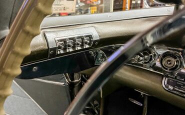 Oldsmobile-98-j-2-1957-Black-Gray-Brocade-Clothe-18