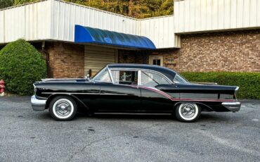 Oldsmobile-98-j-2-1957-Black-Gray-Brocade-Clothe-2