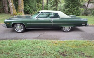 Oldsmobile-98-regency-1974-green-18