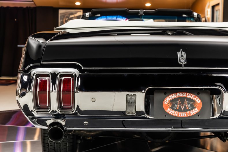 Oldsmobile-Cutlass-1970-Black-39