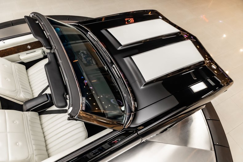 Oldsmobile-Cutlass-1970-Black-4