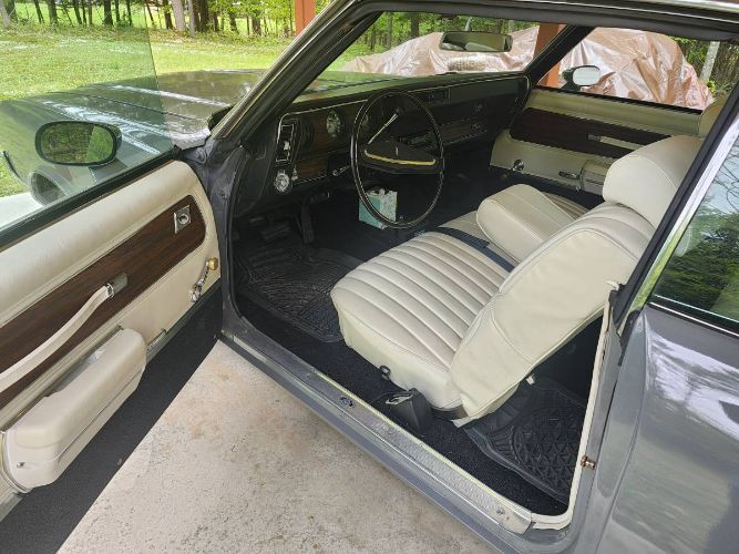 Oldsmobile-Cutlass-1971-Gray-2