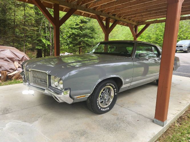 Oldsmobile-Cutlass-1971-Gray-3