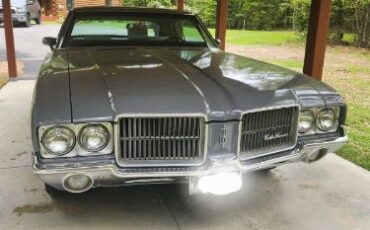Oldsmobile-Cutlass-1971-Gray
