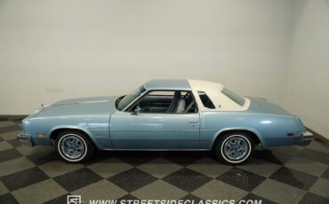 Oldsmobile-Cutlass-1976-Horizon-Blue-Blue-1