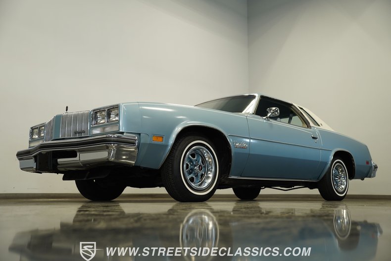 Oldsmobile-Cutlass-1976-Horizon-Blue-Blue-17