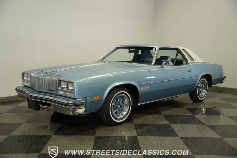 Oldsmobile-Cutlass-1976-Horizon-Blue-Blue-18