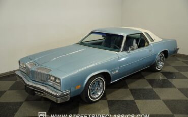 Oldsmobile-Cutlass-1976-Horizon-Blue-Blue-19