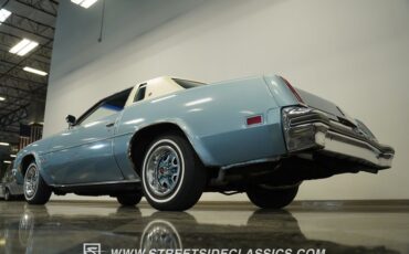 Oldsmobile-Cutlass-1976-Horizon-Blue-Blue-2