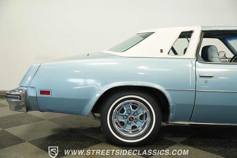 Oldsmobile-Cutlass-1976-Horizon-Blue-Blue-35