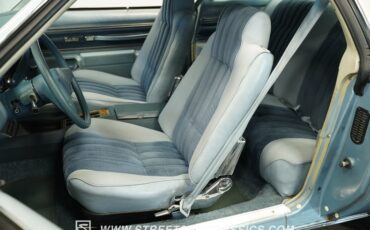 Oldsmobile-Cutlass-1976-Horizon-Blue-Blue-38