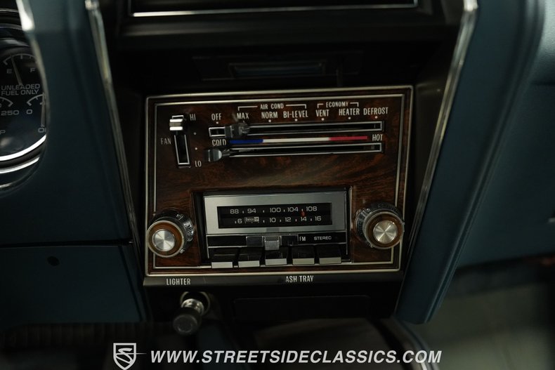 Oldsmobile-Cutlass-1976-Horizon-Blue-Blue-43