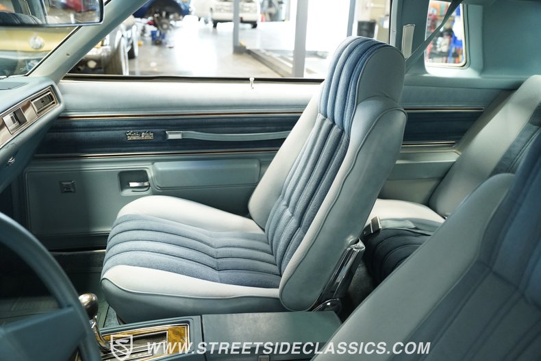 Oldsmobile-Cutlass-1976-Horizon-Blue-Blue-46