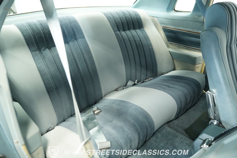 Oldsmobile-Cutlass-1976-Horizon-Blue-Blue-48
