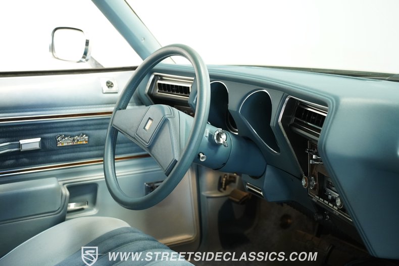 Oldsmobile-Cutlass-1976-Horizon-Blue-Blue-49