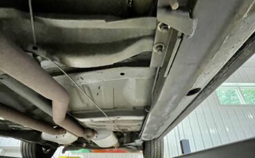Oldsmobile-Cutlass-442-Convertible-1966-Convertible-442-Original-35