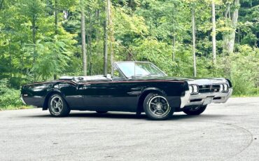 Oldsmobile-Cutlass-442-Convertible-1966-Convertible-442-Original