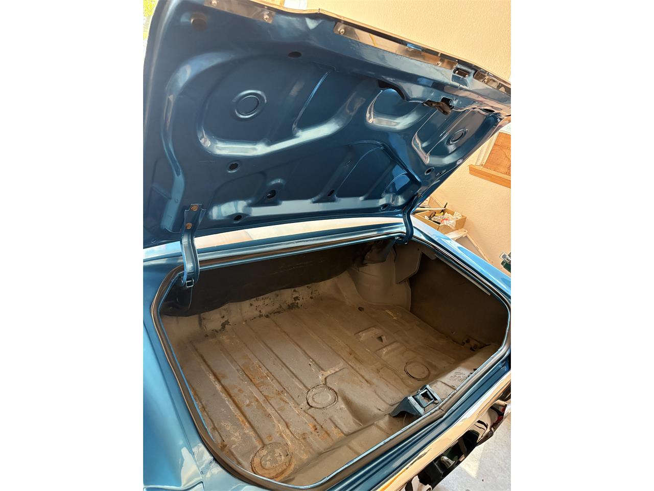 Oldsmobile-Cutlass-supreme-1970-Blue-Black-18