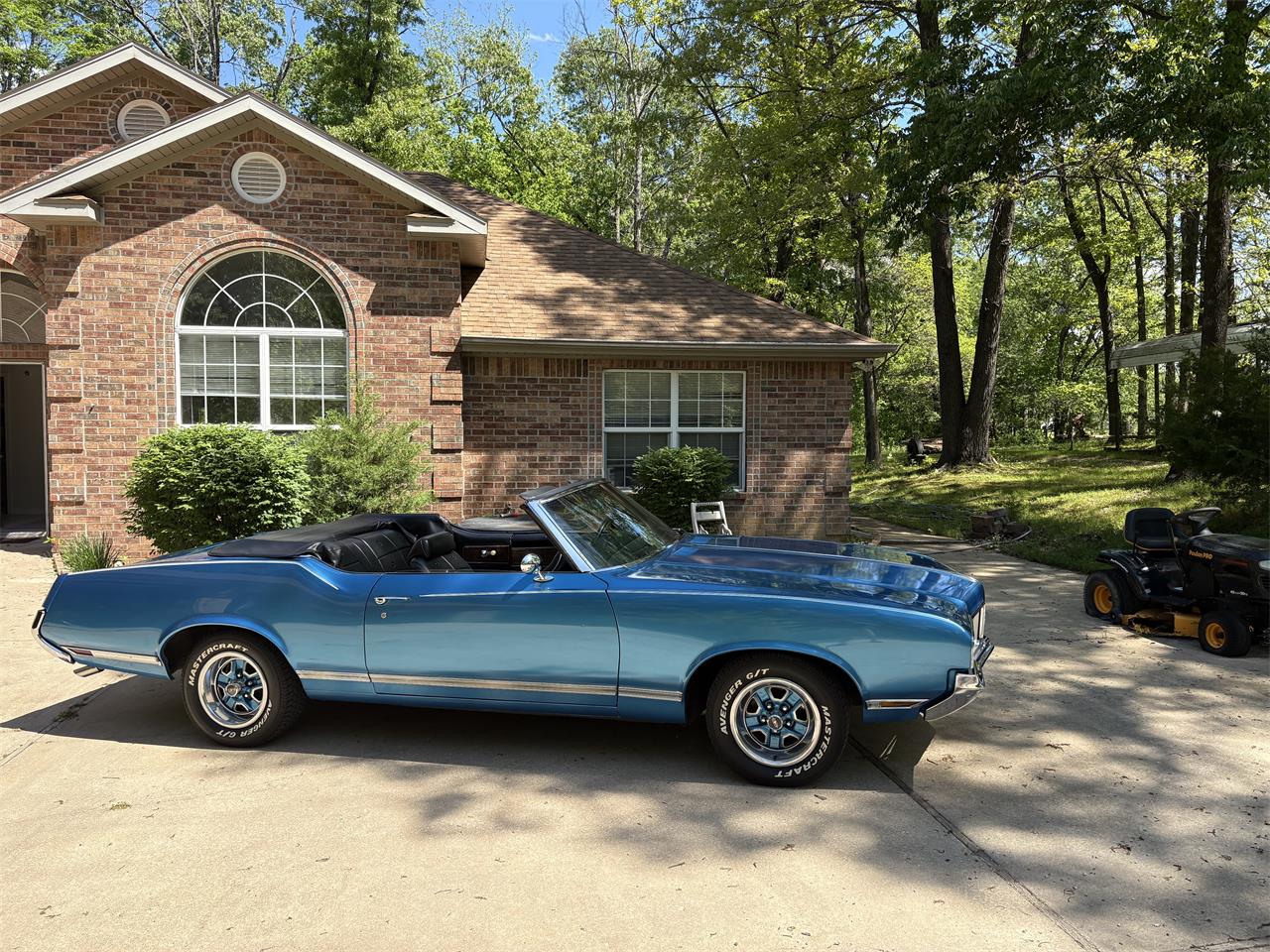 Oldsmobile-Cutlass-supreme-1970-Blue-Black-20