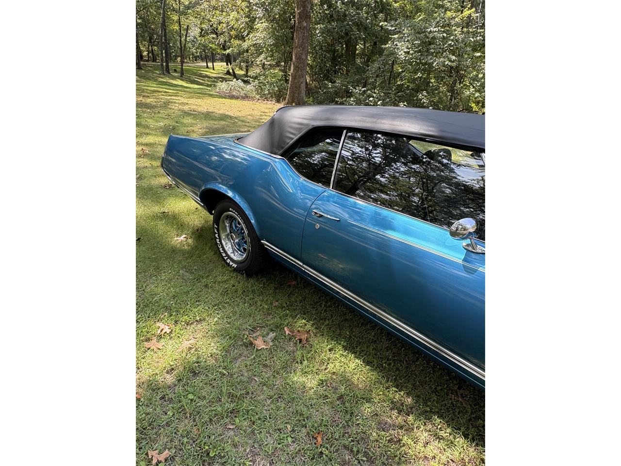 Oldsmobile-Cutlass-supreme-1970-Blue-Black-9
