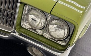 Oldsmobile-Cutlass-supreme-1971-Lime-White-15