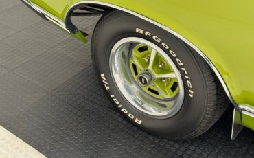 Oldsmobile-Cutlass-supreme-1971-Lime-White-16