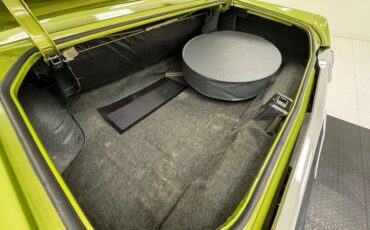 Oldsmobile-Cutlass-supreme-1971-Lime-White-2