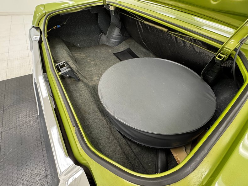 Oldsmobile-Cutlass-supreme-1971-Lime-White-30