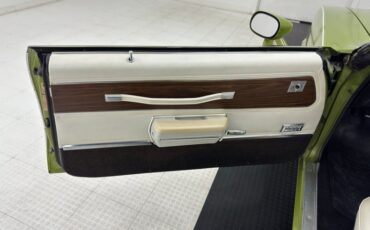 Oldsmobile-Cutlass-supreme-1971-Lime-White-31