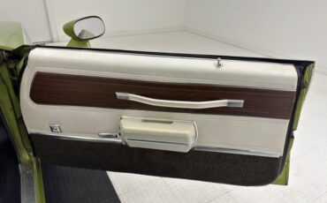 Oldsmobile-Cutlass-supreme-1971-Lime-White-33