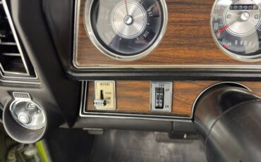 Oldsmobile-Cutlass-supreme-1971-Lime-White-41