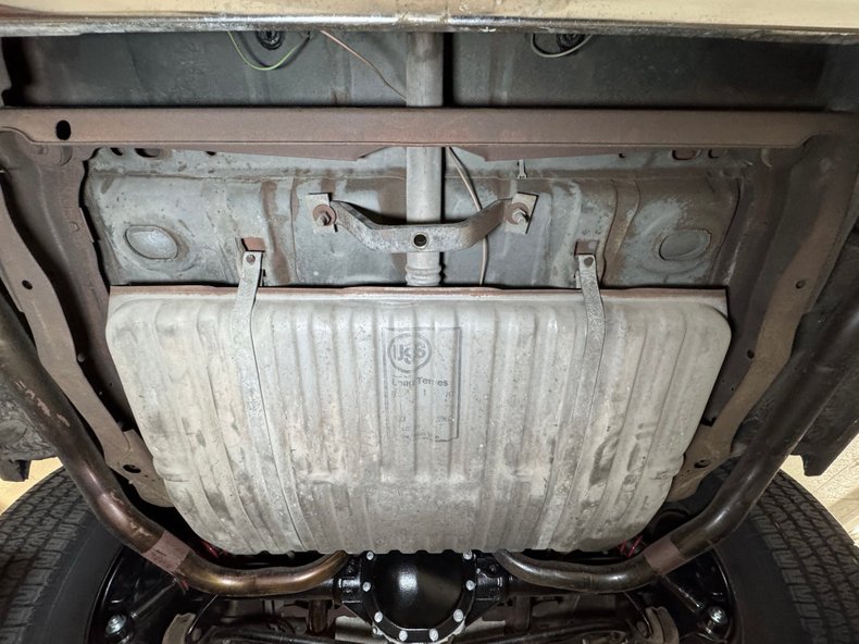 Oldsmobile-Cutlass-supreme-1971-Lime-White-47