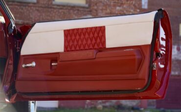 Oldsmobile-Cutlass-supreme-1974-Red-Red-amp-White-31