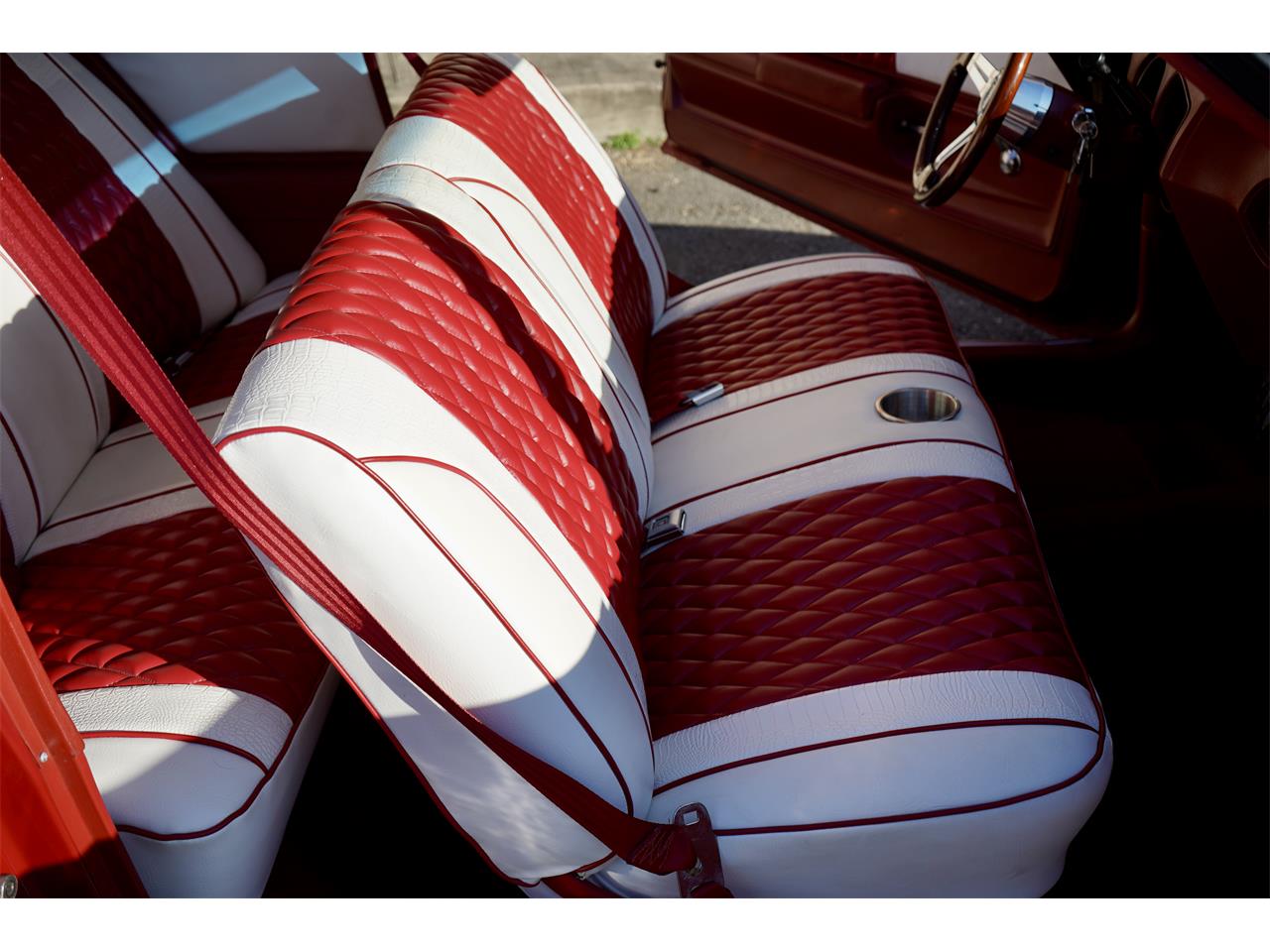 Oldsmobile-Cutlass-supreme-1974-Red-Red-amp-White-47